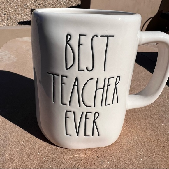 ⬇️💲Rae Dunn Mug By Magenta (BEST TEACHER EVER) - Picture 4 of 6